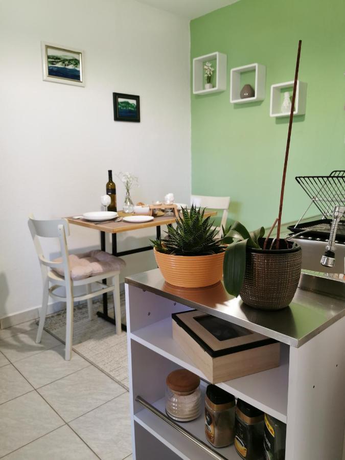 Studio Apartman Krosna Perusic Dış mekan fotoğraf